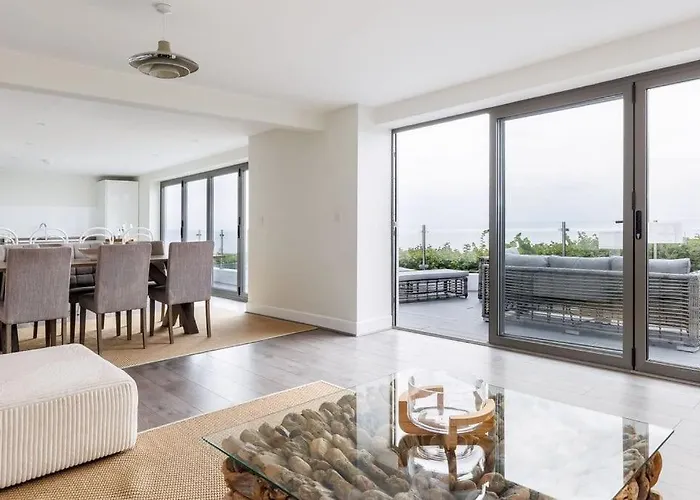 Best Hotels Near Weymouth Ferry Terminal